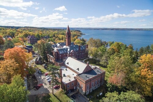 Wells College